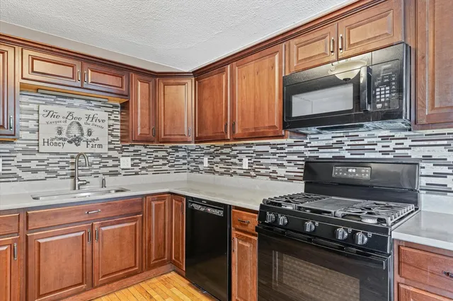 $245,000 | 411 Weathering Drive, Mahomet, IL 61853