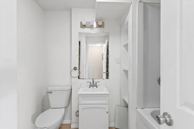 $245,000 | 411 Weathering Drive, Mahomet, IL 61853