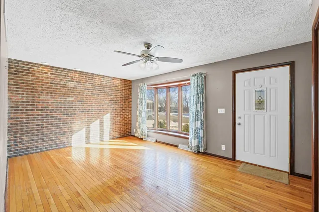 $245,000 | 411 Weathering Drive, Mahomet, IL 61853