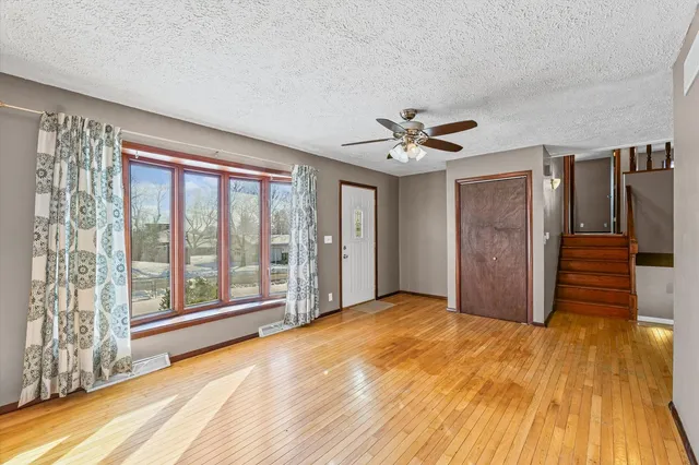 $245,000 | 411 Weathering Drive, Mahomet, IL 61853