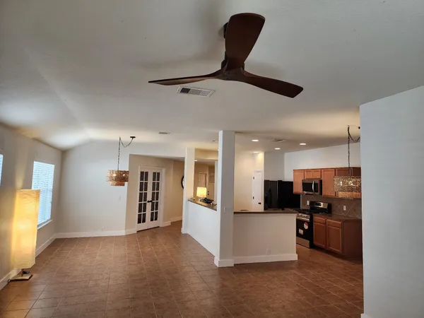 $2,150 | 4519 Woodspring Glen Lane, Houston, TX 77345