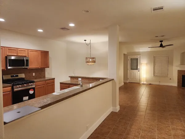 $2,150 | 4519 Woodspring Glen Lane, Houston, TX 77345