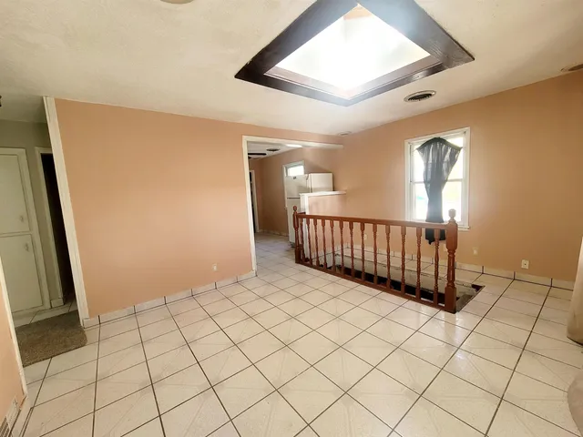 $120,000 | 2525 North Salina Avenue, Wichita, KS 67204