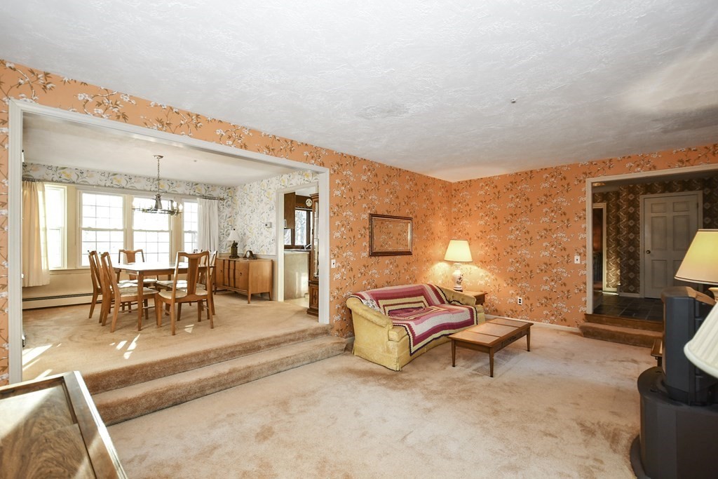 26 Forest Road Acton, MA 01720 - Photo 13 of 37 Gallery Image 13