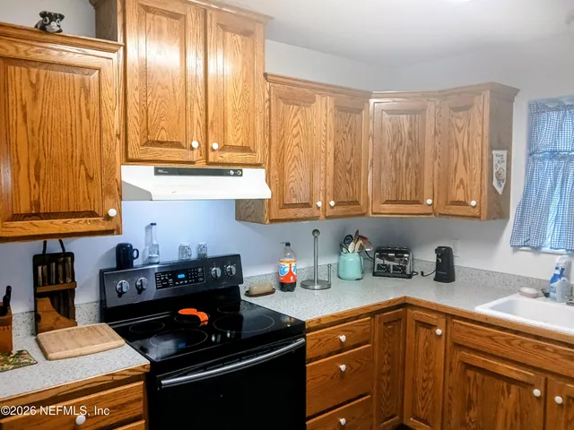 $270,000 | 115 Crestwood Drive, Interlachen, FL 32148