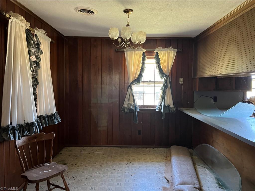2970 Red Brush Road Mount Airy, NC 27030 - Photo 9 of 23 Gallery Image 9