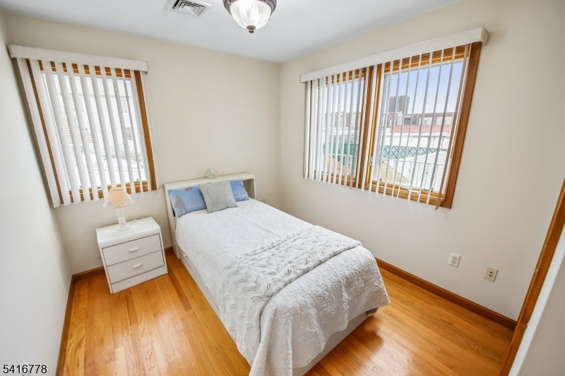 63 Waydell Street Newark, NJ 07105 - Photo 31 of 48