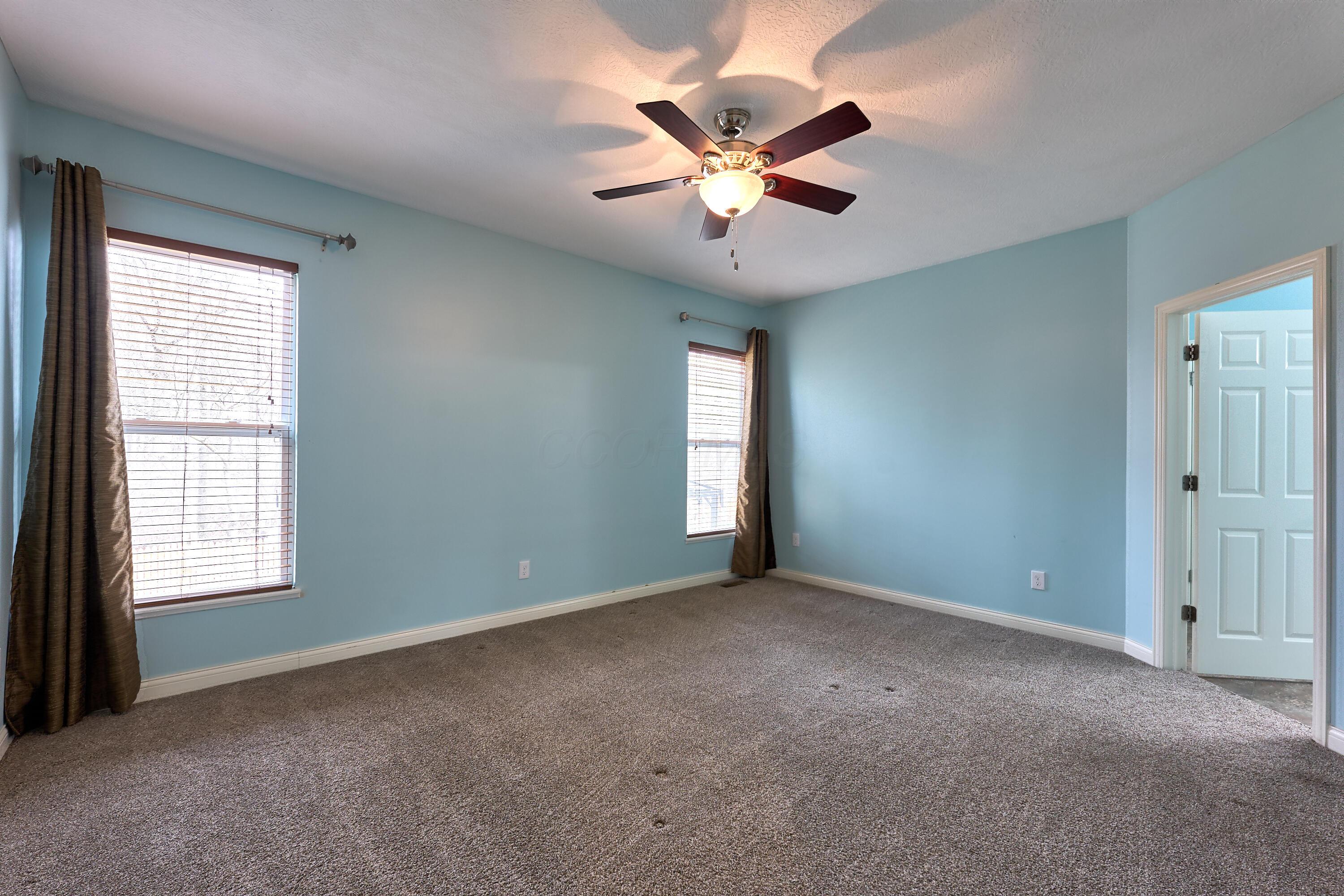 244 Cambridge Road Delaware, OH 43015 - Photo 13 of 129 244 Cambridge