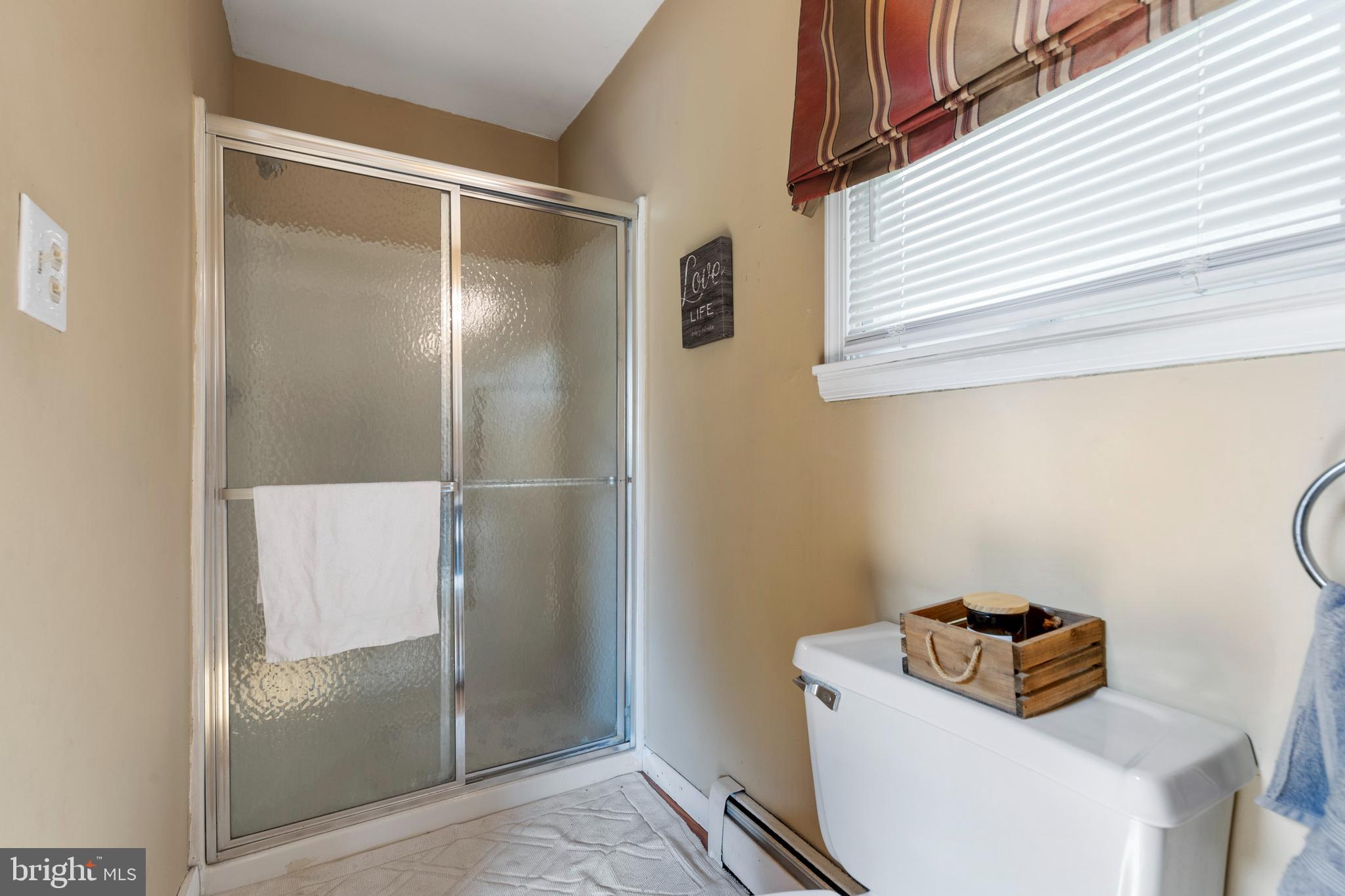 312 South State Road Upper Darby, PA 19082 - Photo 14 of 37 a bathroom with a tub and shower