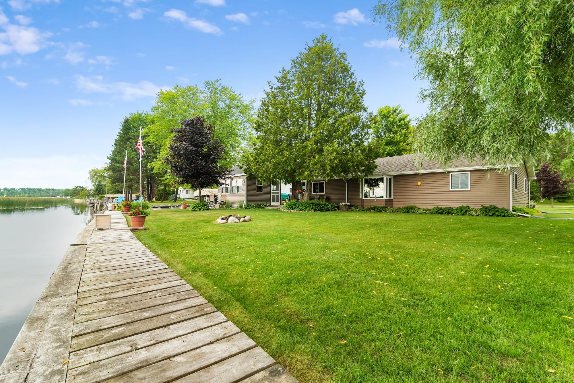 4710 Inland Rte Drive Indian River, MI 49749 - Photo 5 of 26 Gallery Image 5