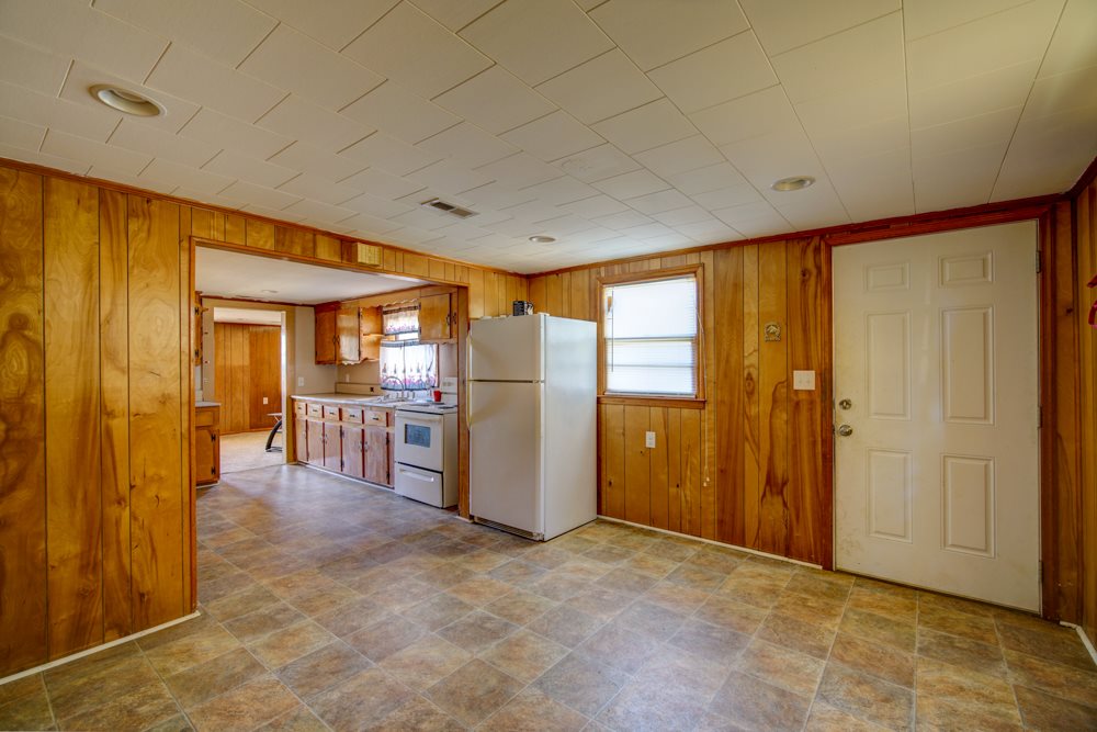 261 Zimmerman Road Inman, SC 29349 - Photo 8 of 22
