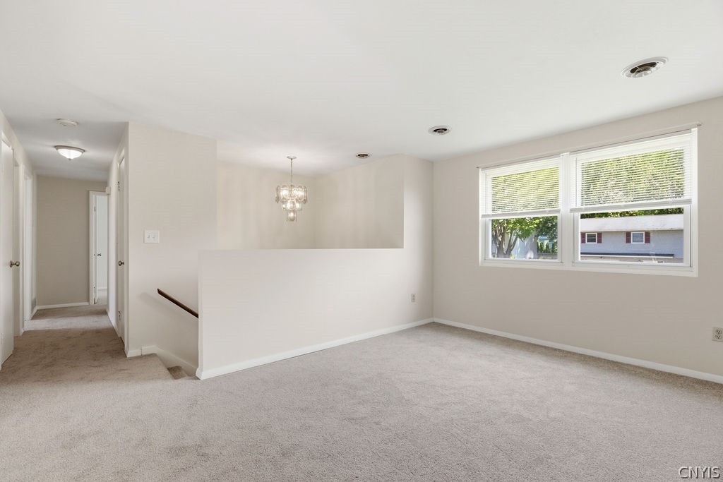 4748 Freestone Road Clay, NY 13090 - Photo 6 of 37