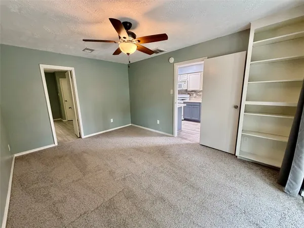$1,780 | 19335 Diversion Drive, Tomball, TX 77375