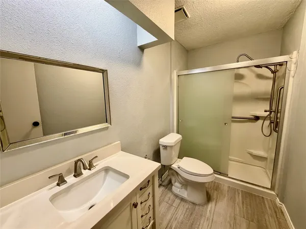 $1,780 | 19335 Diversion Drive, Tomball, TX 77375