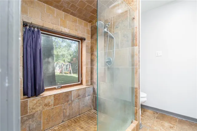 $290,000 | 1521 East Medalist Road, Pineville, LA 71360