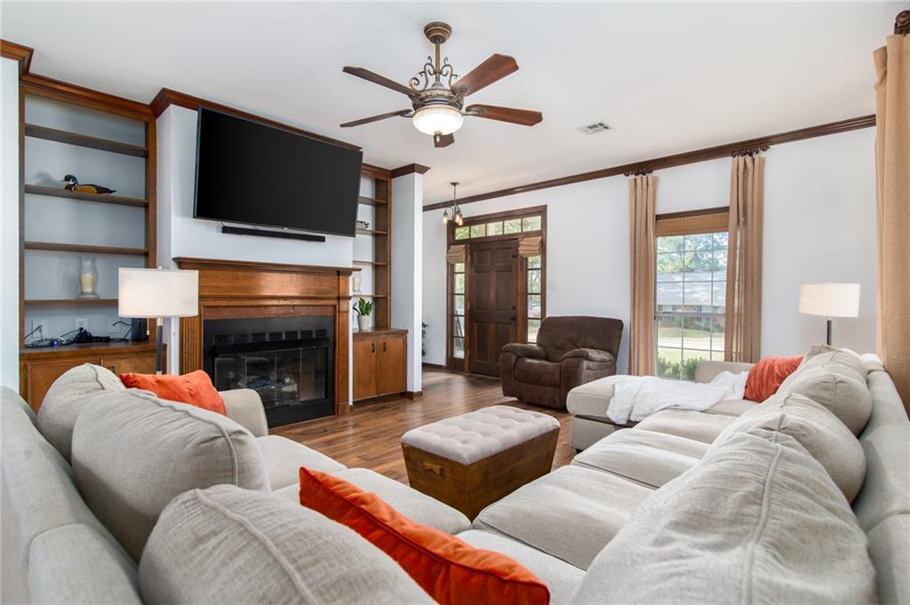 1521 East Medalist Road Pineville, LA 71360 - Photo 5 of 26