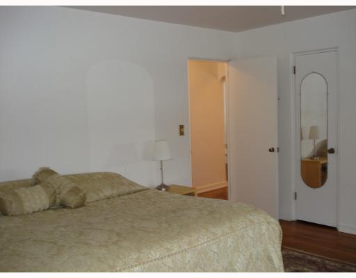 3322 Ivanhoe Road Upper St. Clair, PA 15241 - Photo 10 of 18 Master Bedroom.