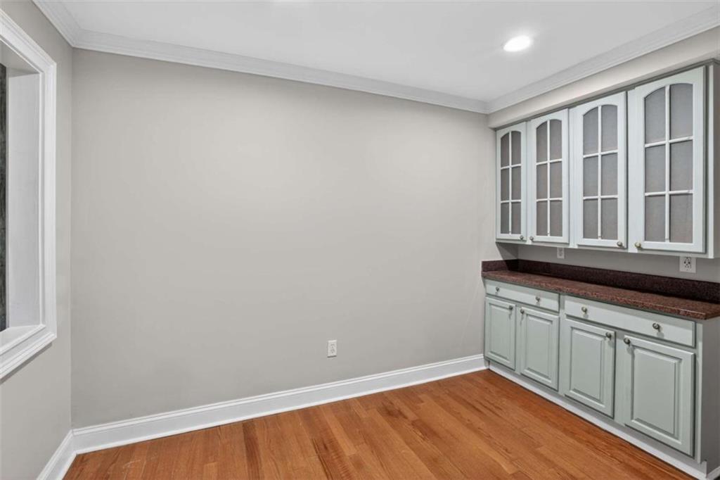 145 Rondak Circle Smyrna, GA 30080 - Photo 11 of 32