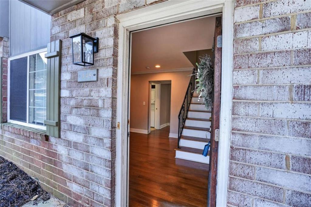 145 Rondak Circle Smyrna, GA 30080 - Photo 2 of 32