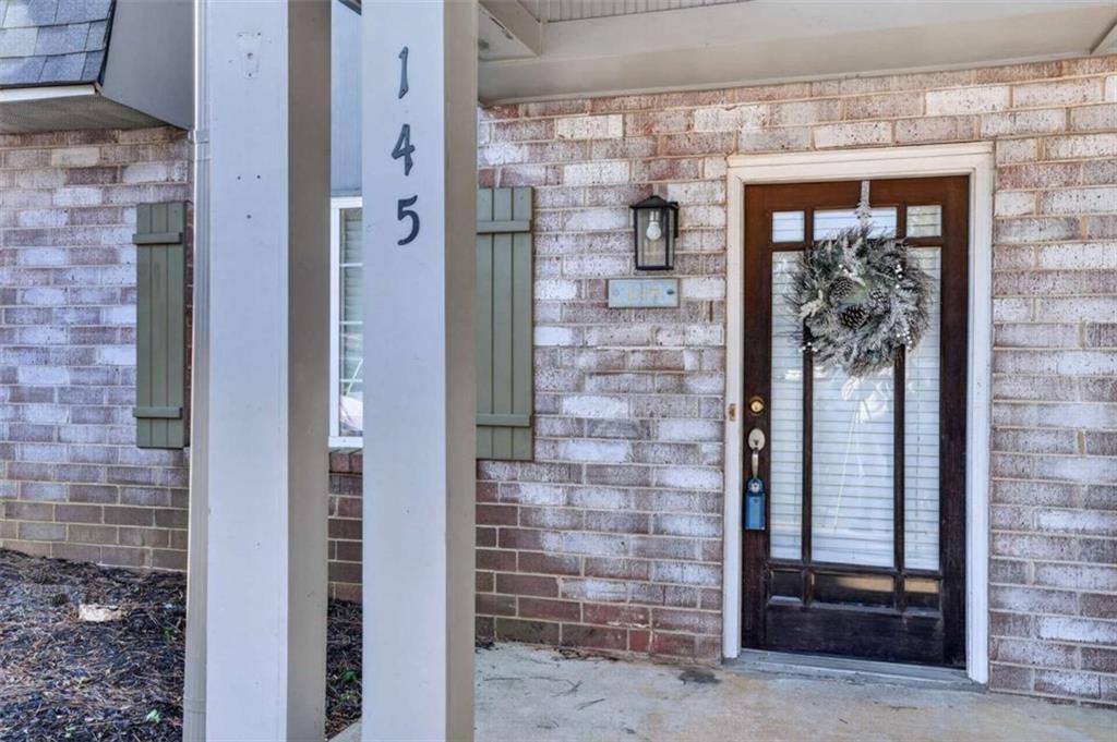 145 Rondak Circle Smyrna, GA 30080 - Photo 3 of 32