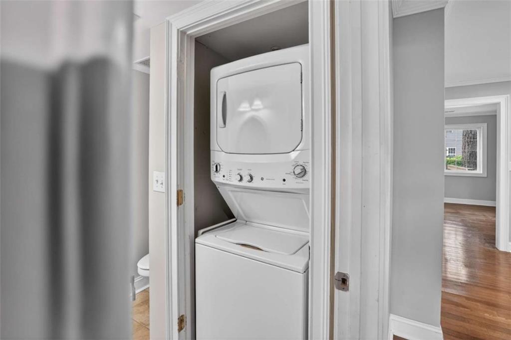 145 Rondak Circle Smyrna, GA 30080 - Photo 7 of 32