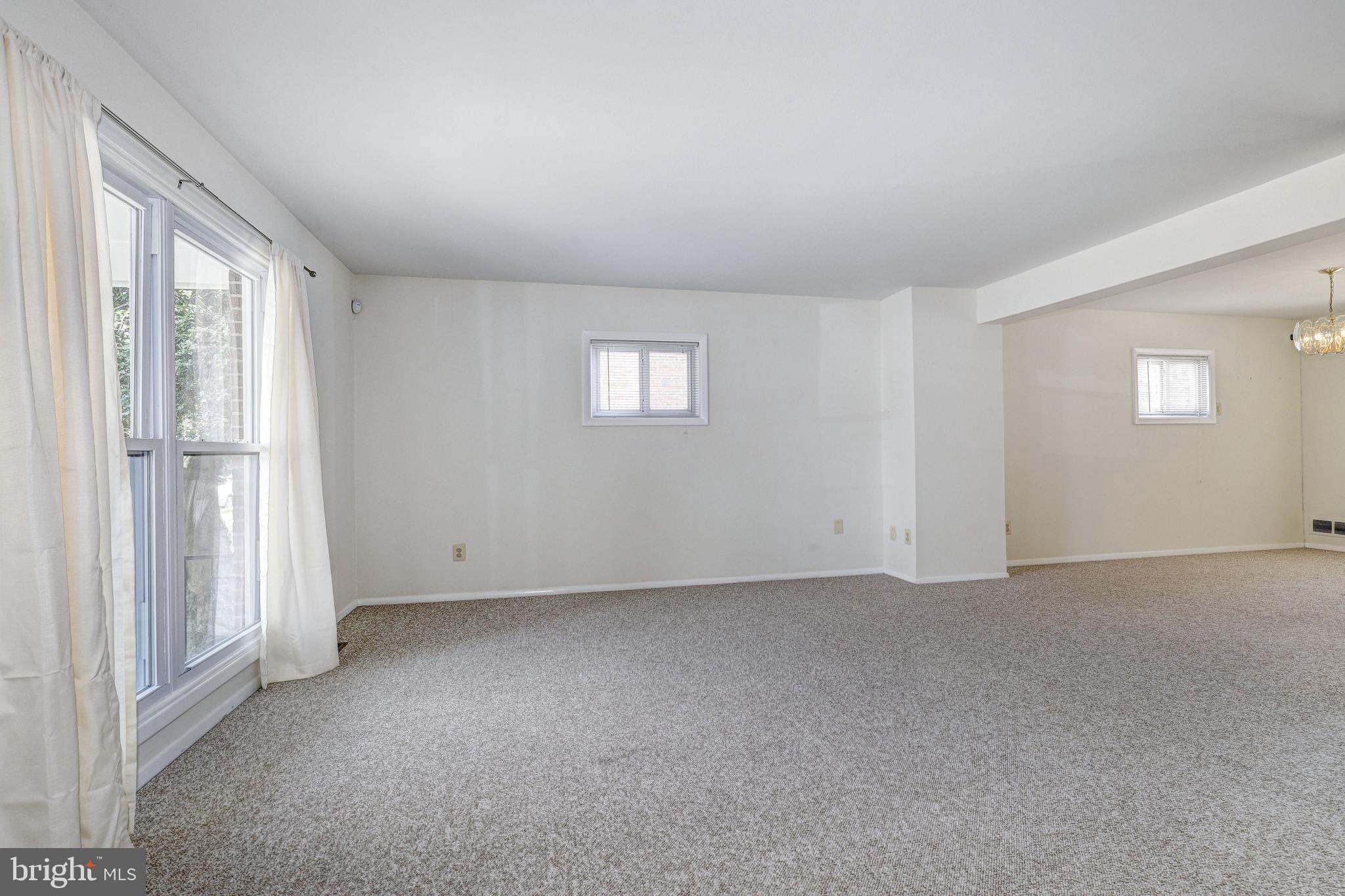 1123 Hollen Road Baltimore, MD 21239 - Photo 15 of 50