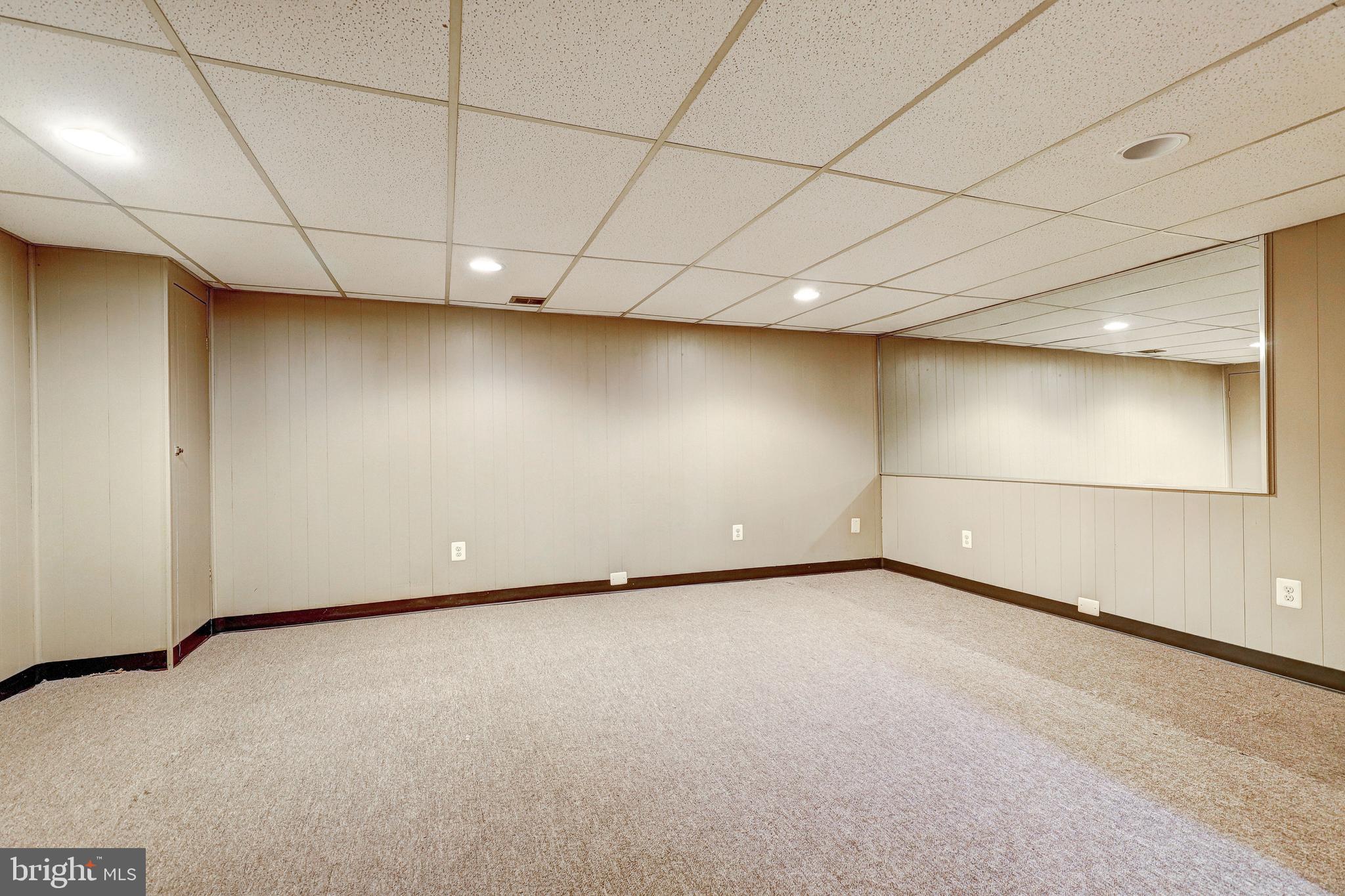 1123 Hollen Road Baltimore, MD 21239 - Photo 22 of 50