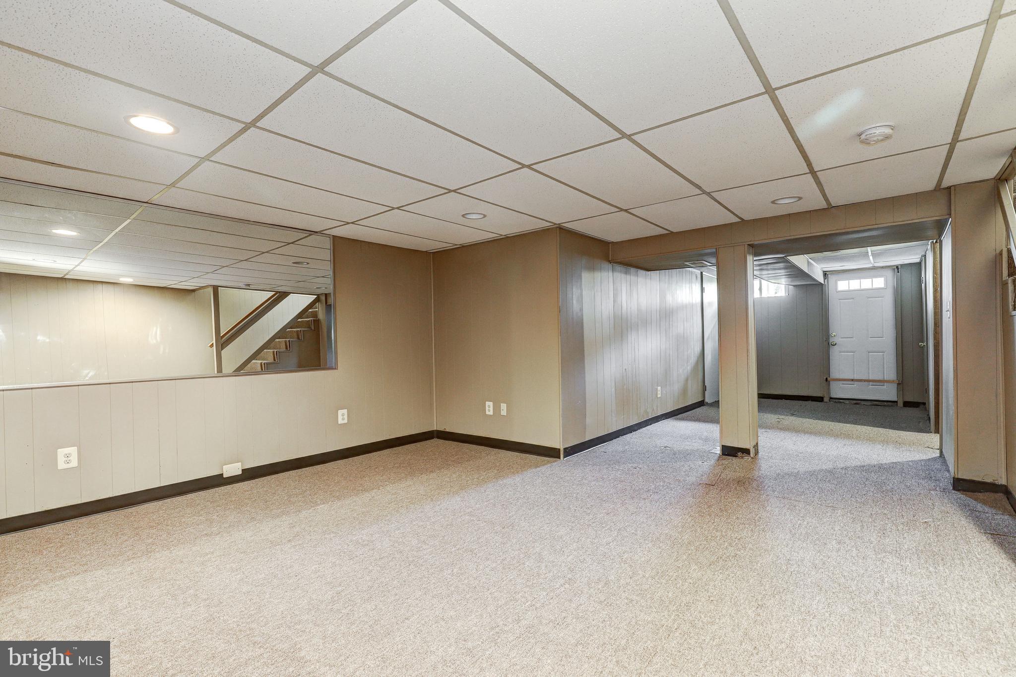 1123 Hollen Road Baltimore, MD 21239 - Photo 24 of 50