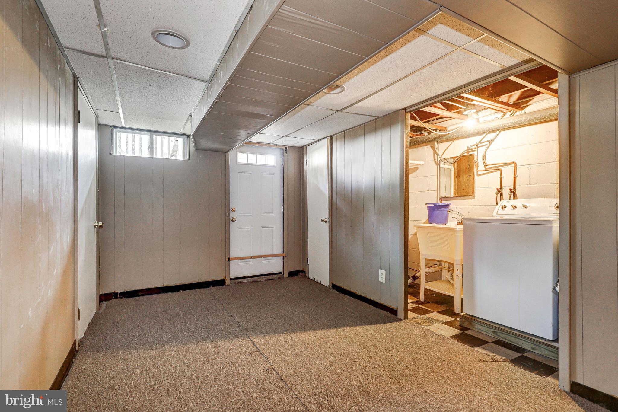 1123 Hollen Road Baltimore, MD 21239 - Photo 25 of 50 Laundry