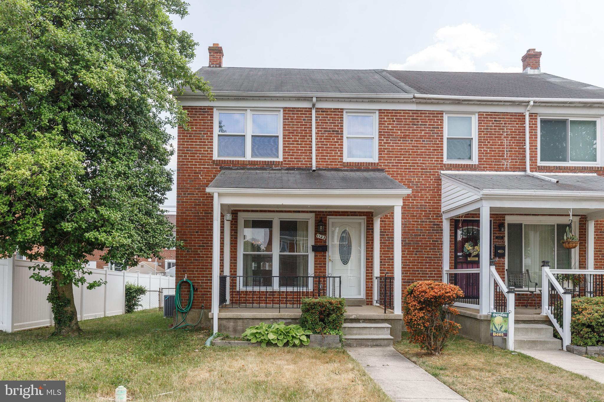 1123 Hollen Road Baltimore, MD 21239 - Photo 4 of 50 Enjoy Front to Rear!