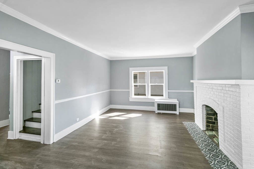 1914 Evergreen Road Homewood, IL 60430 - Photo 8 of 18 an empty room with furniture and a fireplace