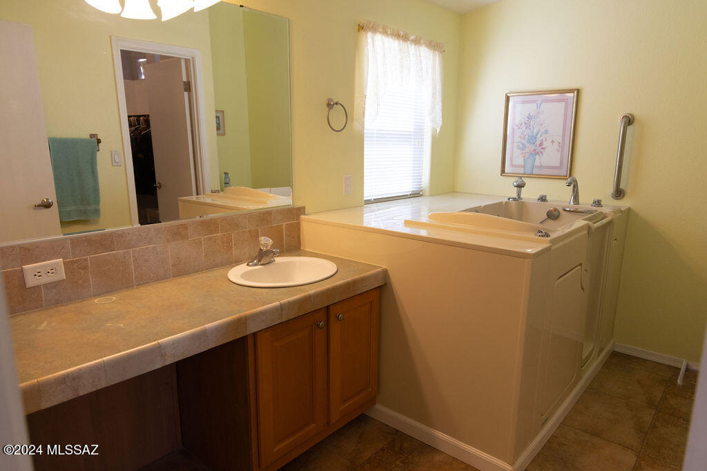 5407 North Whitetail Road Marana, AZ 85653 - Photo 13 of 36 Gallery Image 13