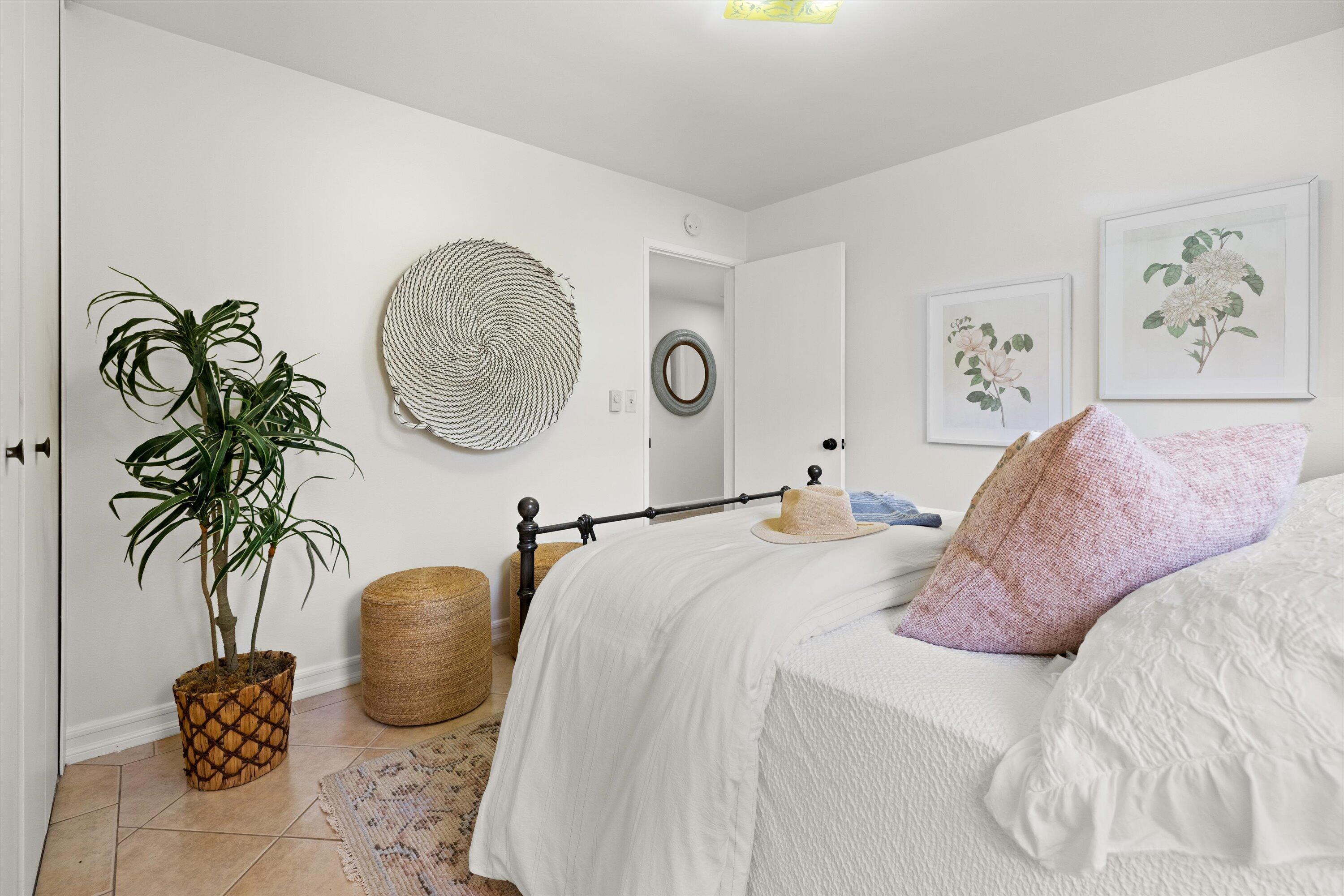 5900 Encina Road, Unit 3 Goleta, CA 93117 - Photo 21 of 40 29-7L5A8475