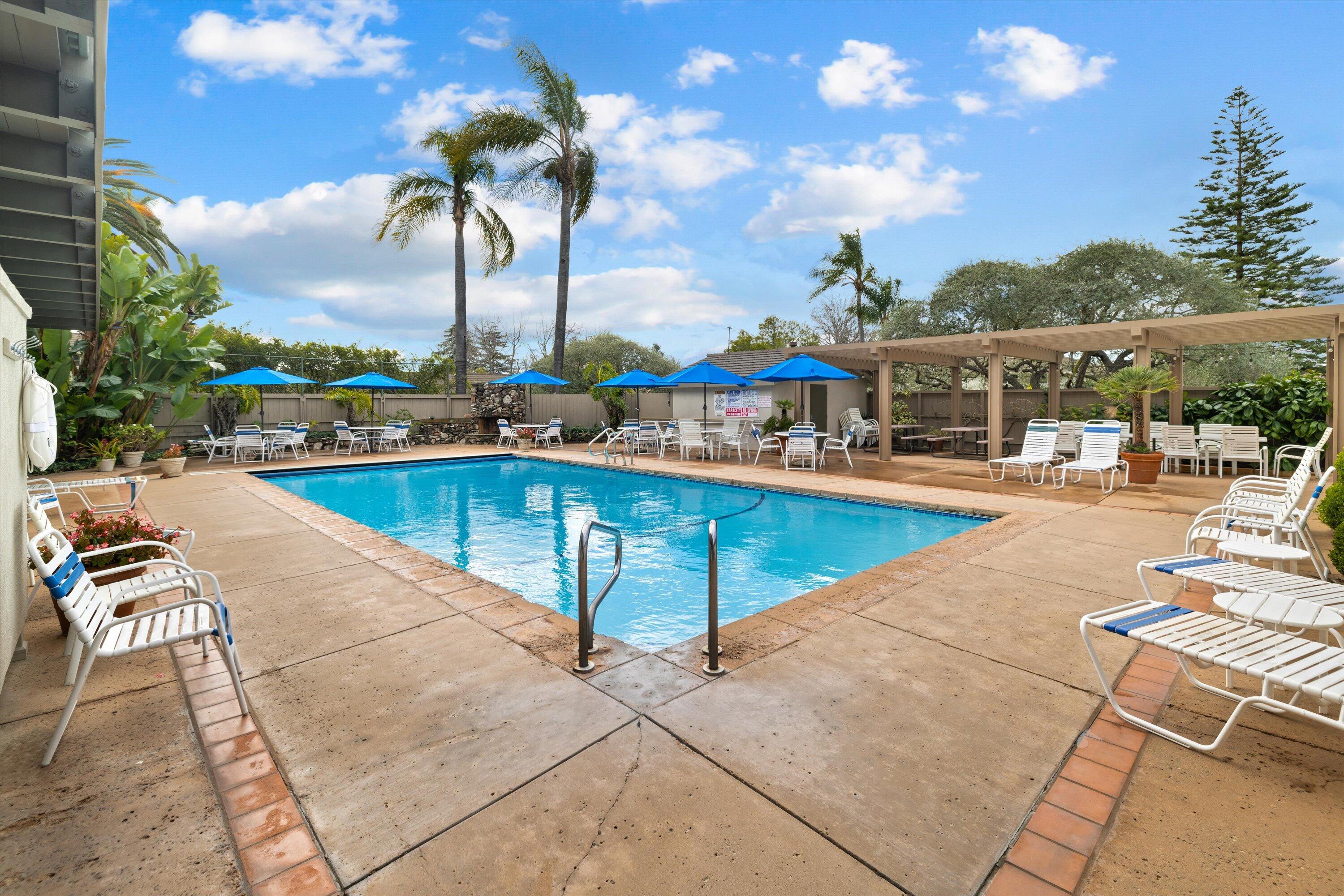 5900 Encina Road, Unit 3 Goleta, CA 93117 - Photo 29 of 40 41-7L5A8580
