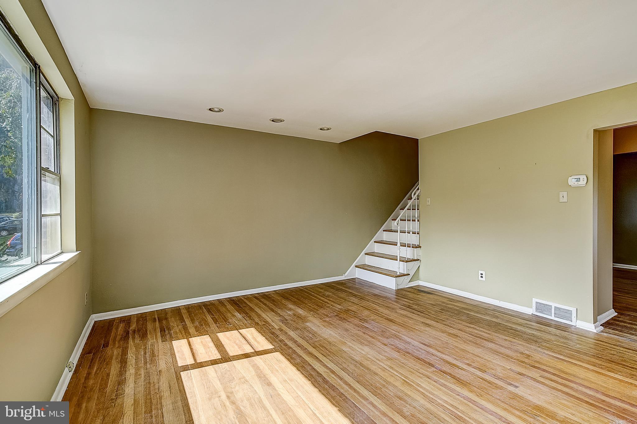 205 Juniper Road Havertown, PA 19083 - Photo 2 of 33 Gallery Image 2