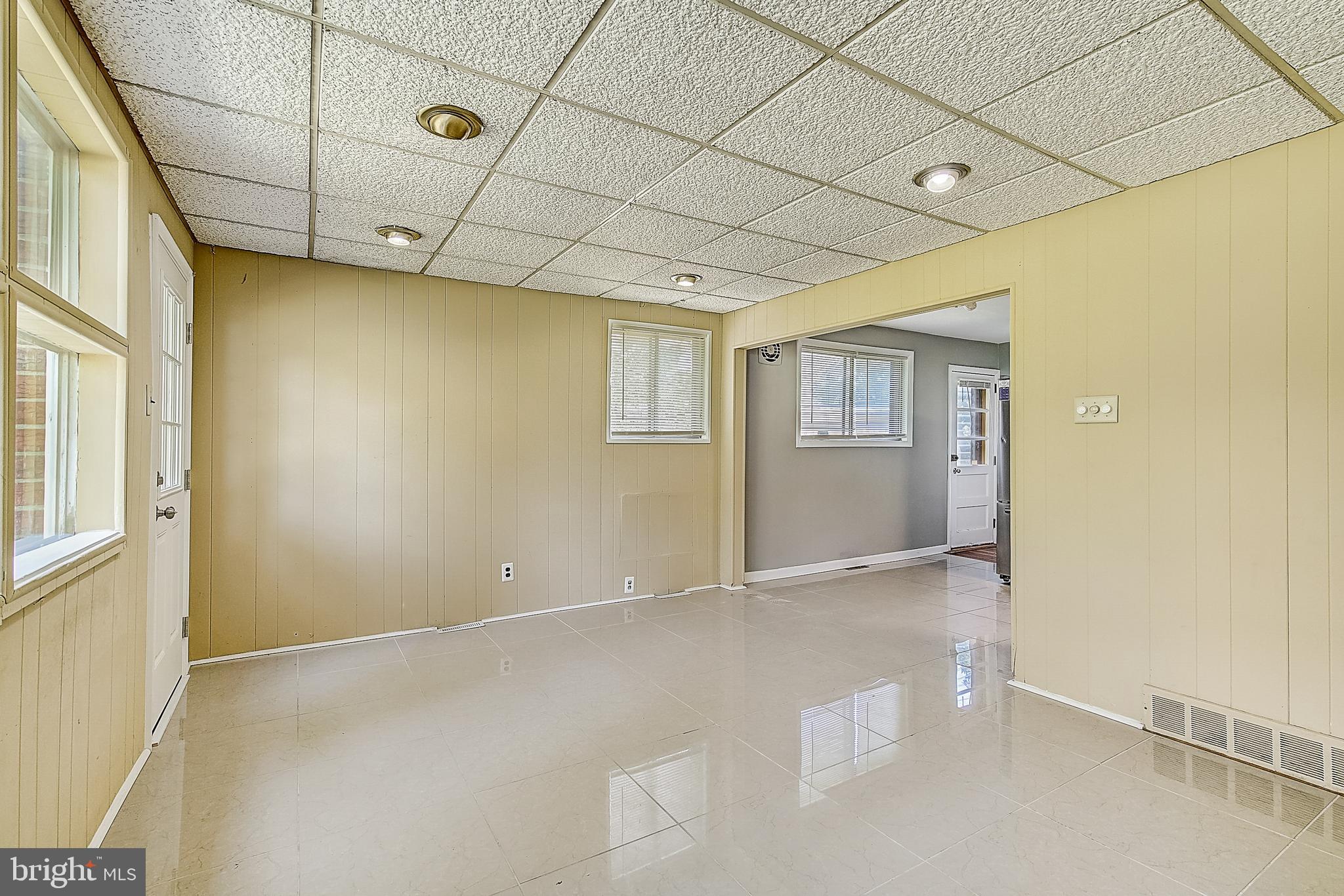 205 Juniper Road Havertown, PA 19083 - Photo 11 of 33 Gallery Image 11
