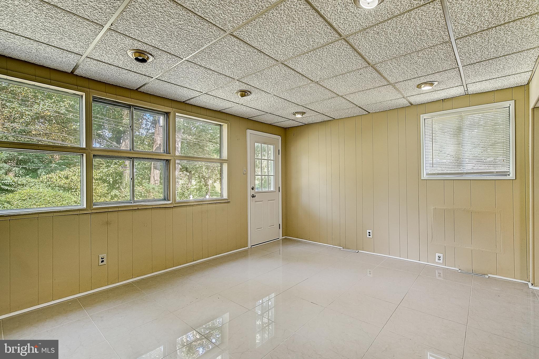 205 Juniper Road Havertown, PA 19083 - Photo 12 of 33 Gallery Image 12