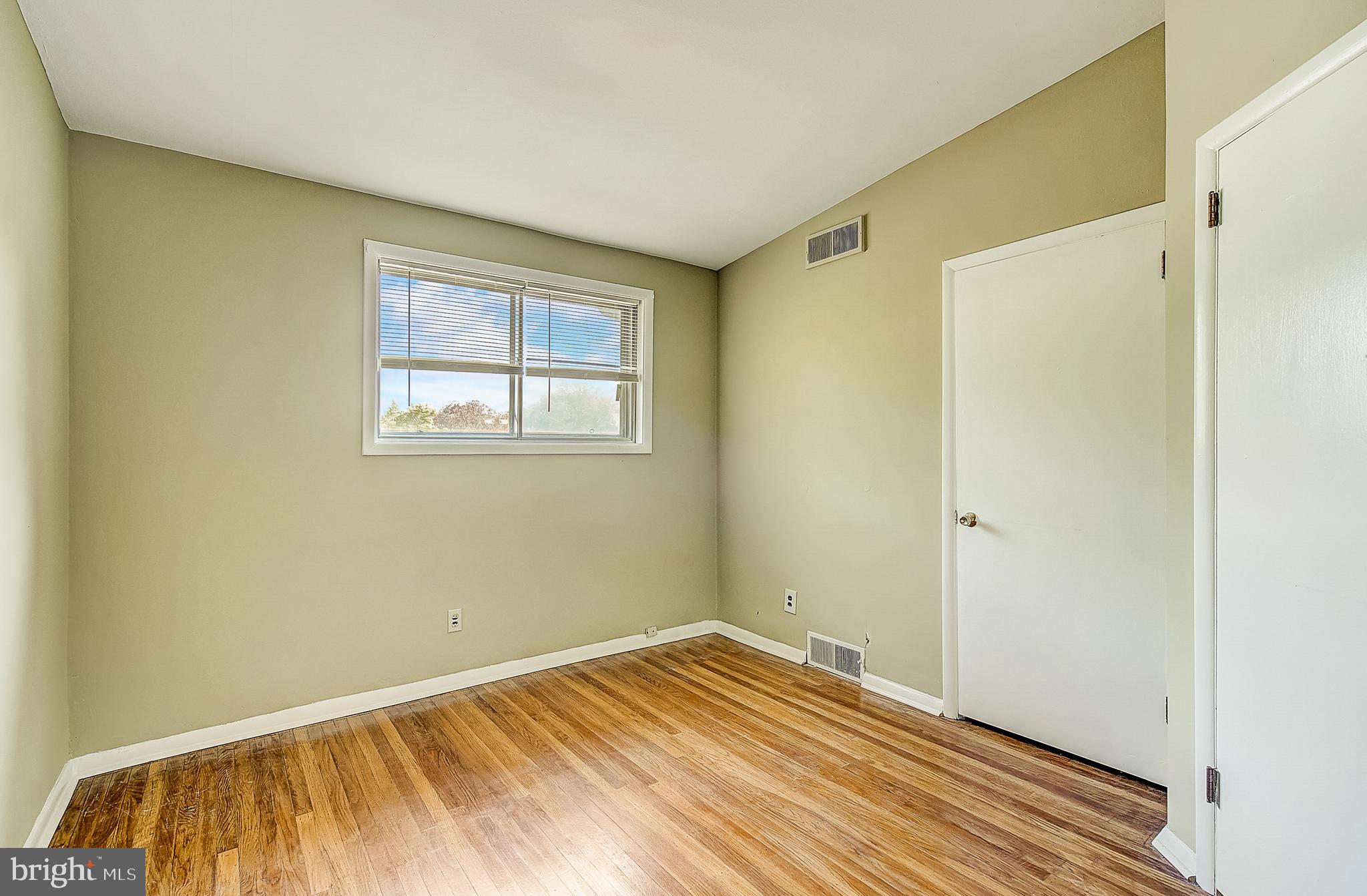 205 Juniper Road Havertown, PA 19083 - Photo 21 of 33 Gallery Image 21