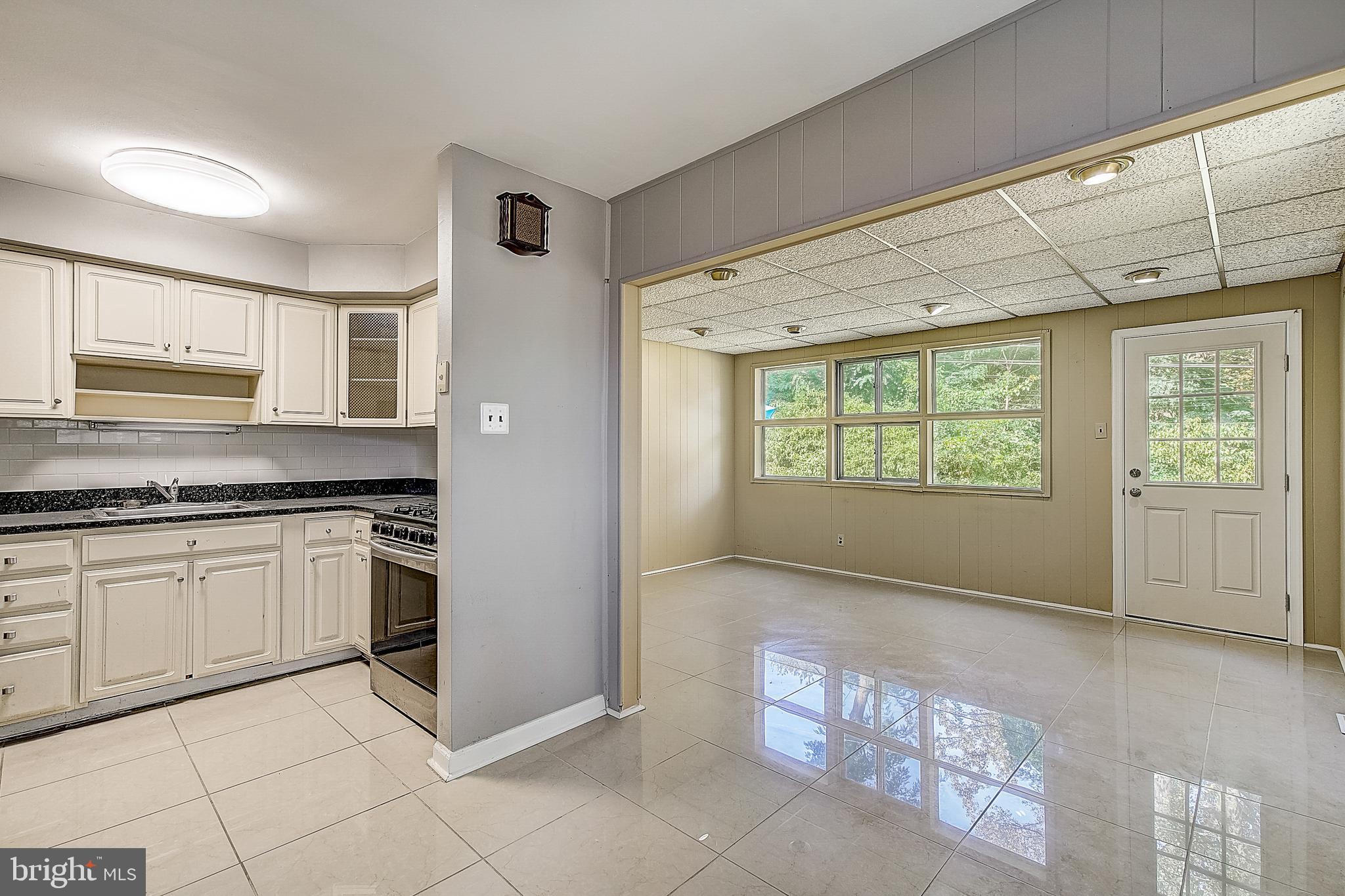 205 Juniper Road Havertown, PA 19083 - Photo 7 of 33 Gallery Image 7