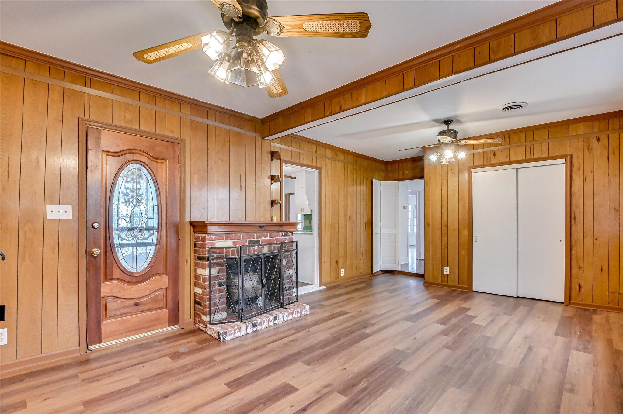 2440 Earl Street Augusta, GA 30904 - Photo 19 of 42 Door to the left opens to unheated sunroom