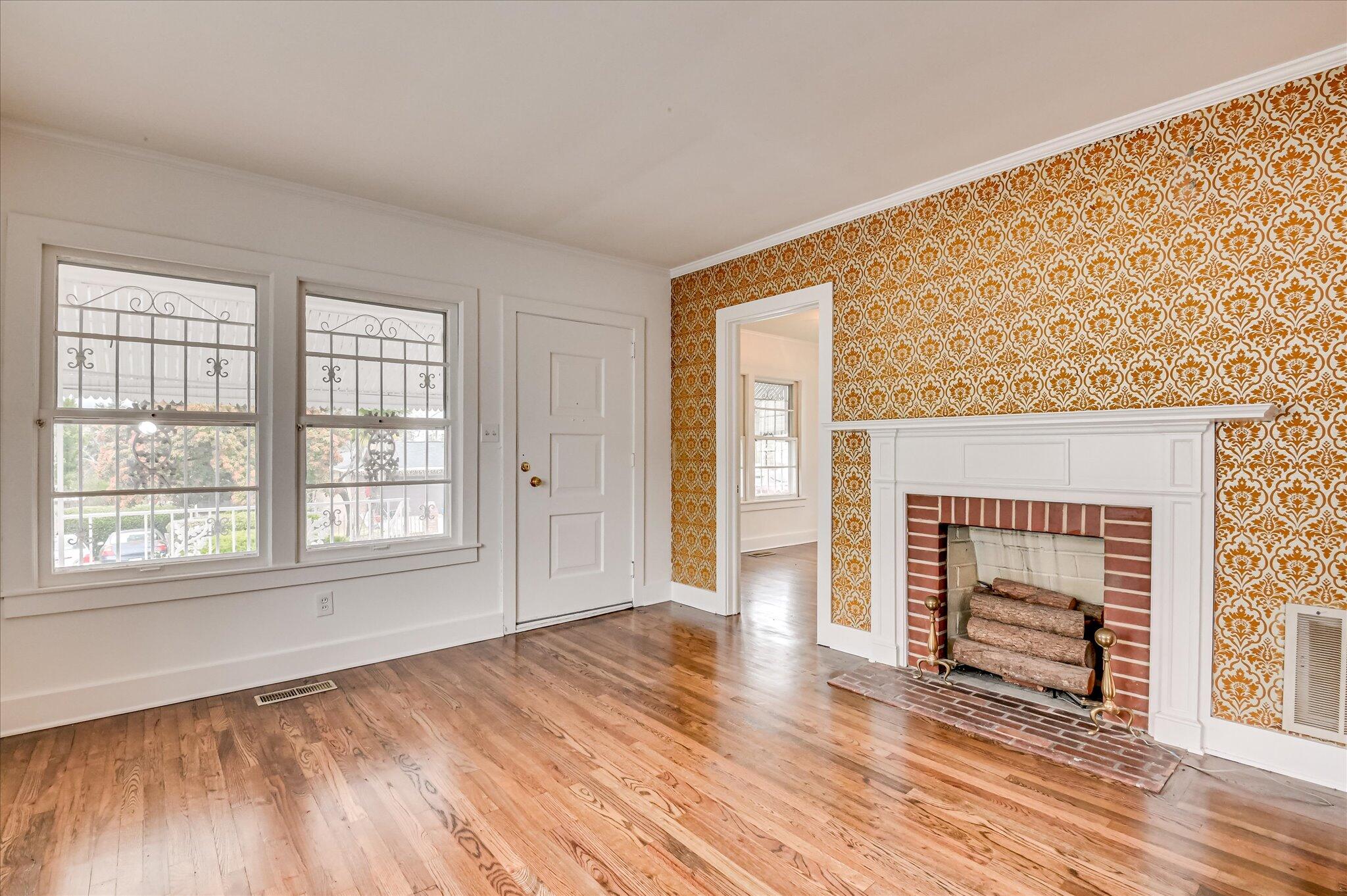 2440 Earl Street Augusta, GA 30904 - Photo 7 of 42 Formal living room