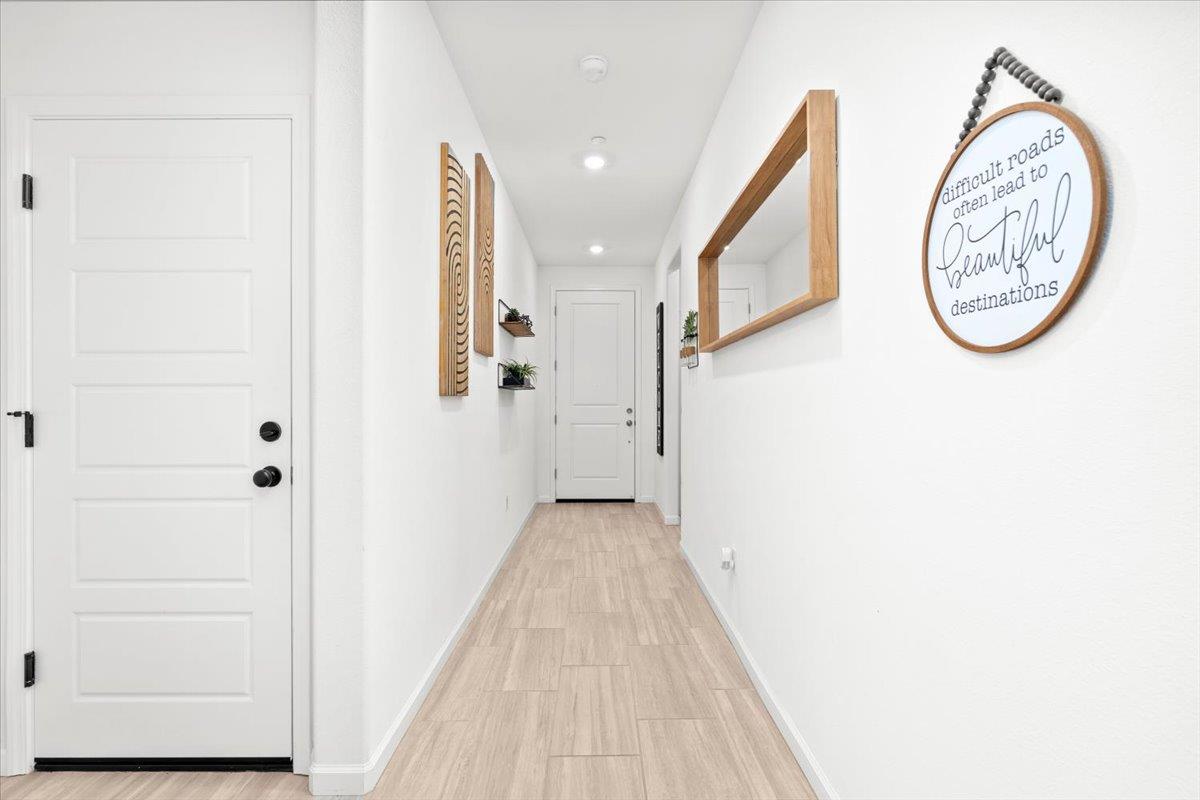 8808 Irondequoit Way Sacramento, CA 95829 - Photo 6 of 28