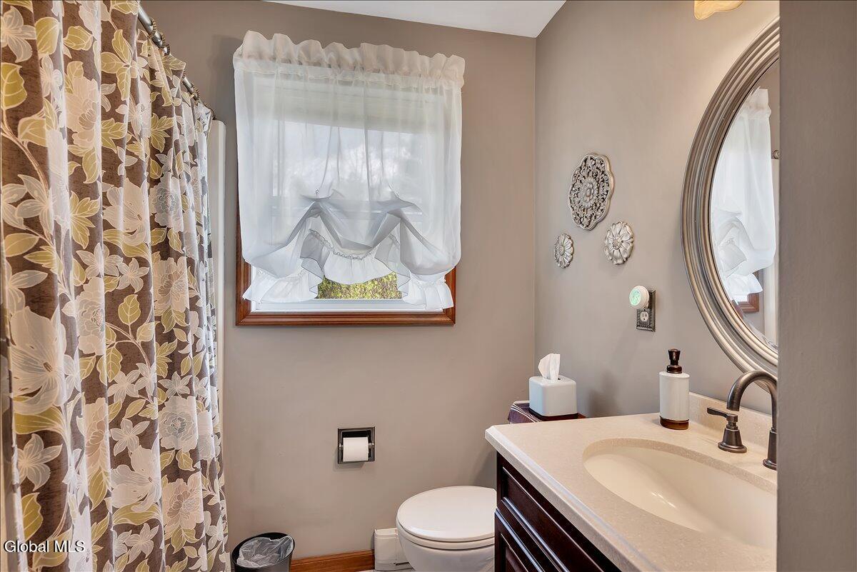 181 Jones Road Wilton, NY 12866 - Photo 17 of 44 17-P1840605