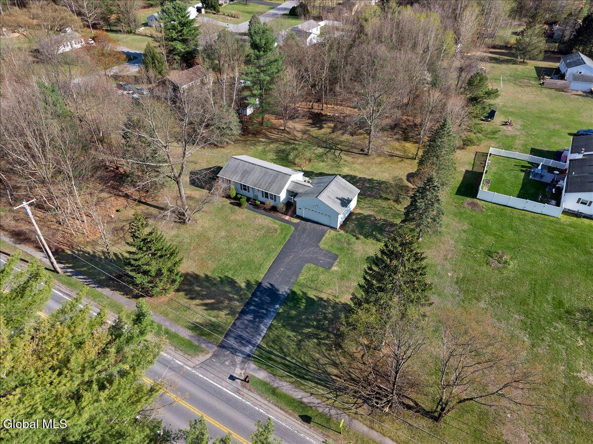 181 Jones Road Wilton, NY 12866 - Photo 37 of 44 37-DJI_20260420165915_0157_D