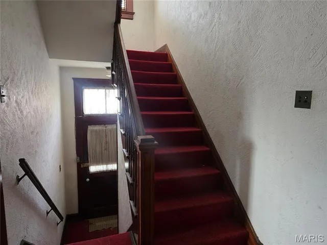 $184,900 | 232 South Walnut Street, Dexter, MO 63841