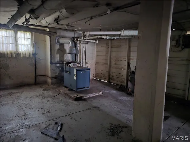 $184,900 | 232 South Walnut Street, Dexter, MO 63841