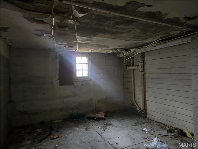 $184,900 | 232 South Walnut Street, Dexter, MO 63841