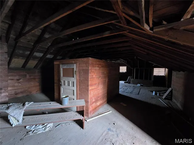 $184,900 | 232 South Walnut Street, Dexter, MO 63841