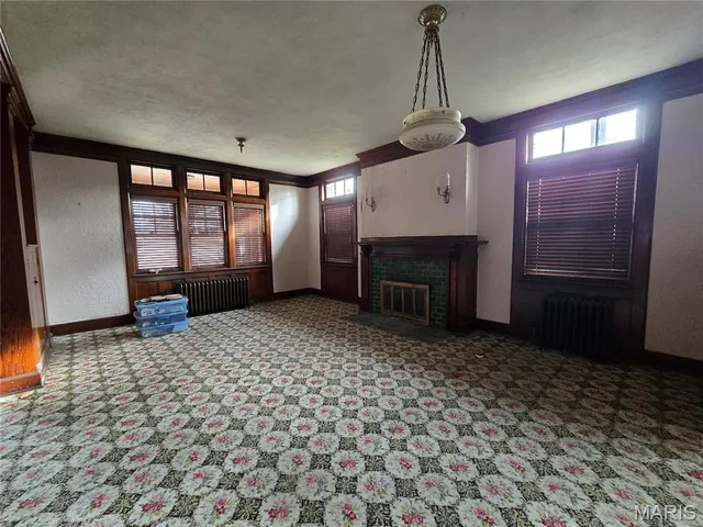 $184,900 | 232 South Walnut Street, Dexter, MO 63841