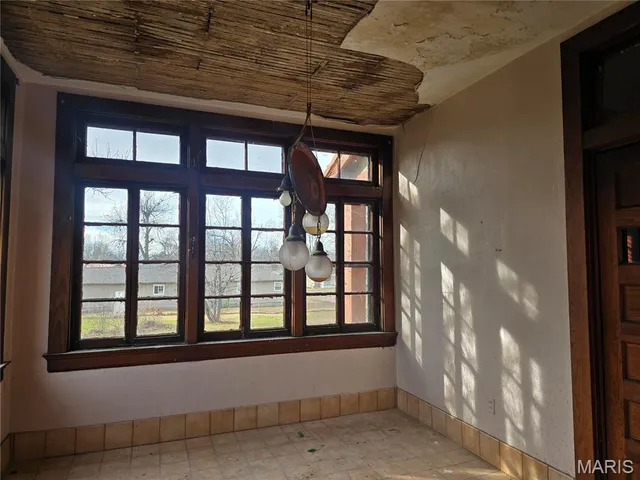 $184,900 | 232 South Walnut Street, Dexter, MO 63841